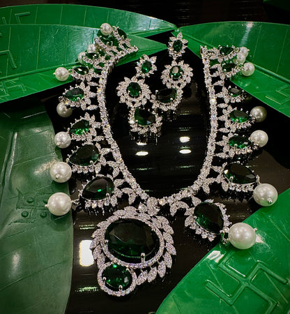 Ruby green AD set with pearls